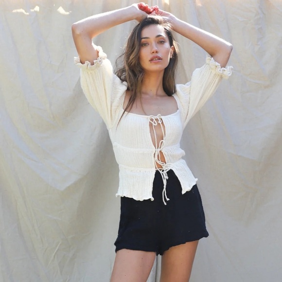 Jen’s Pirate Booty Lina Top - Picture 5 of 9